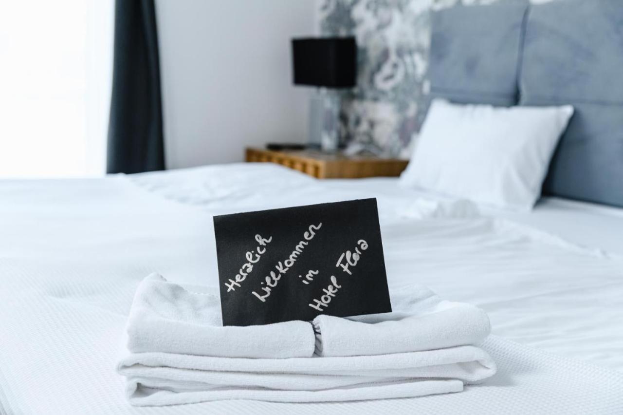 Hotel Flora Schwäbisch Gmünd Eksteriør billede